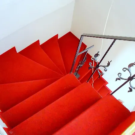 Simge * Istanbulská provincie