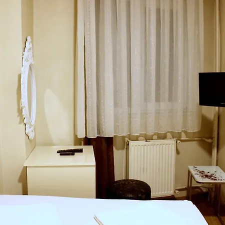 Simge * Provincia di Istanbul