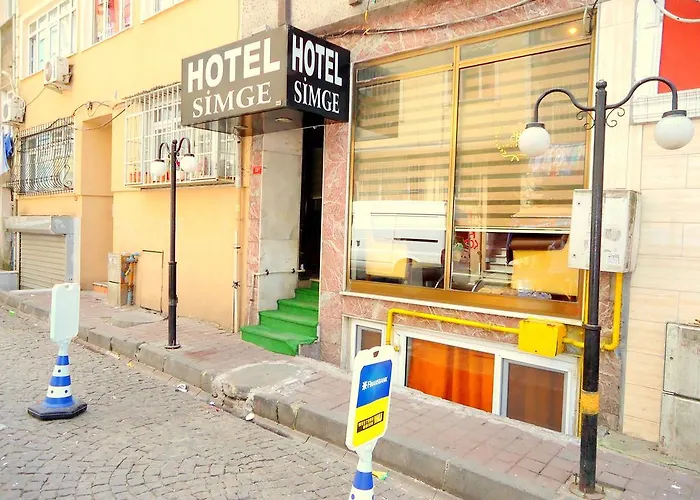 Simge Hotel *